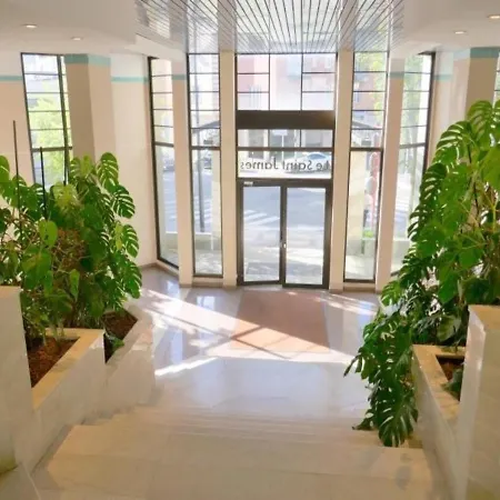 Le Saint James Apartment *